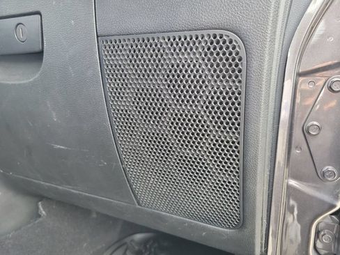 Used 2018 Jeep Wrangler Unlimited Sahara AWD/4WD image 20