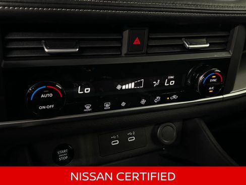 Certified 2025 Nissan Rogue SV AWD/4WD image 21