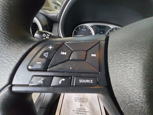 Used 2025 Nissan Kicks Play S FWD image 20