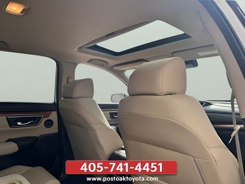 Used 2017 Honda CR-V Touring image 24