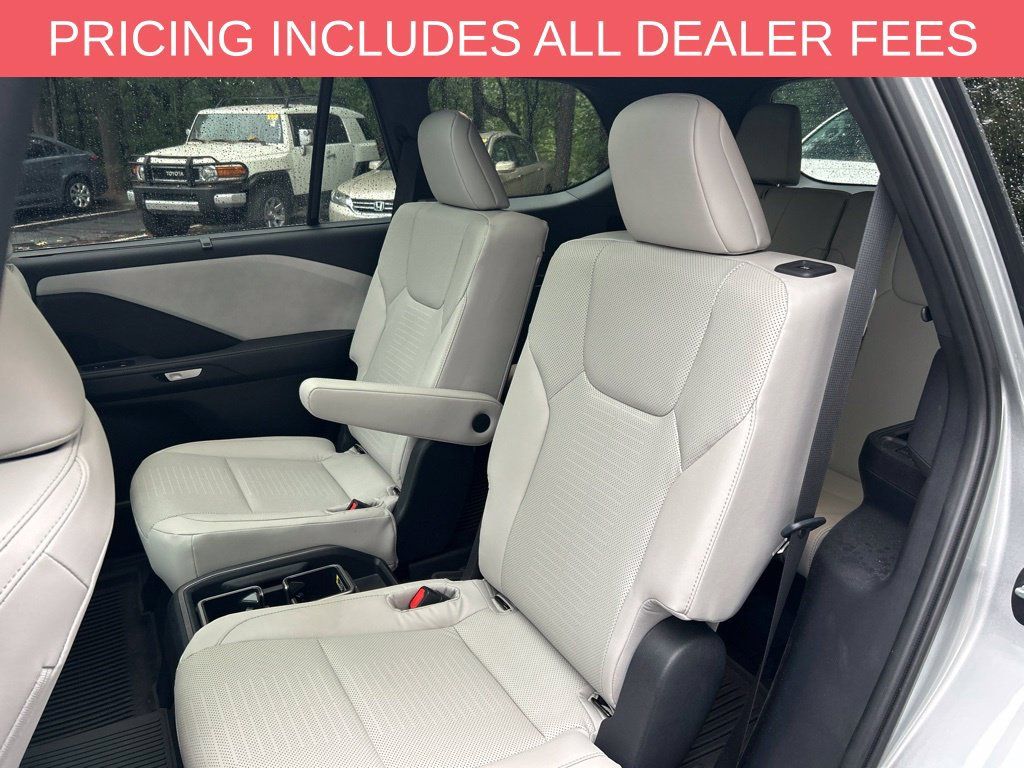 Used 2025 Lexus TX 350 AWD w/ Technology Package image 7