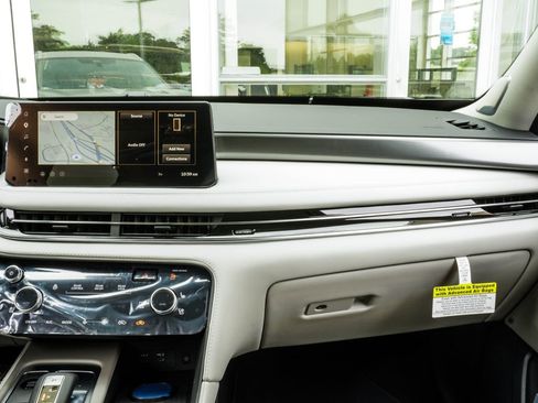 New 2027 INFINITI QX60 Luxe FWD image 18