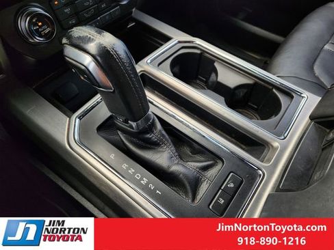 Used 2015 Ford F150 Platinum w/ Equipment Group 701A Luxury AWD/4WD image 22
