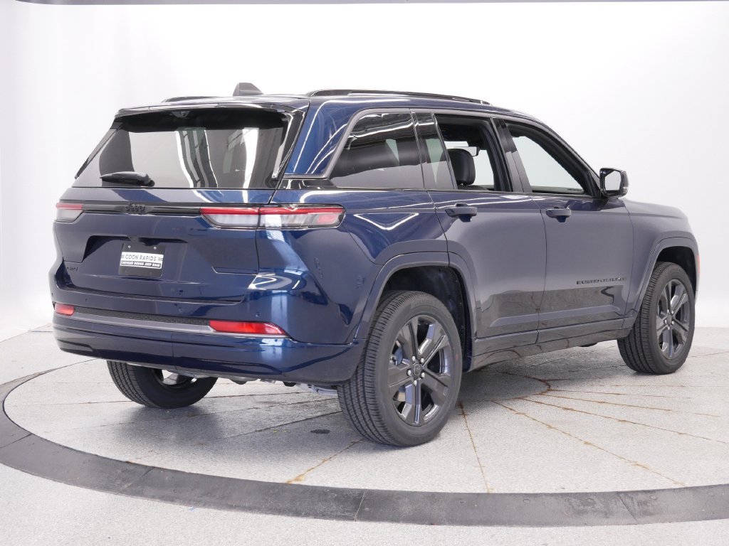 New 2027 Jeep Grand Cherokee Limited AWD/4WD image 6