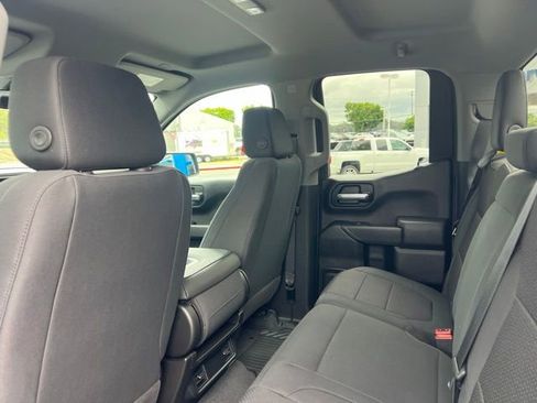 Used 2020 Chevrolet Silverado 1500 Custom w/ Custom Value Package AWD/4WD image 20