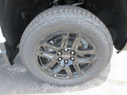 New 2026 Chevrolet Silverado 1500 LT Trail Boss w/ Convenience Package II AWD/4WD image 9