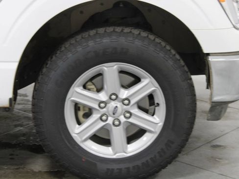 Used 2022 Ford F150 Lariat w/ Trailer Tow Package AWD/4WD image 12
