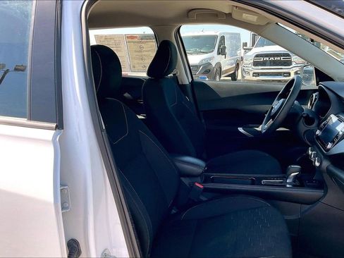 Used 2024 Nissan Kicks SV image 29