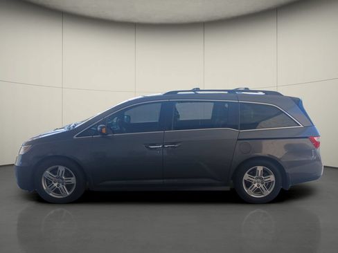 Used 2013 Honda Odyssey Touring image 4