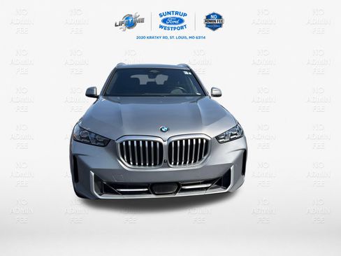Used 2024 BMW X5 xDrive40i AWD/4WD image 9