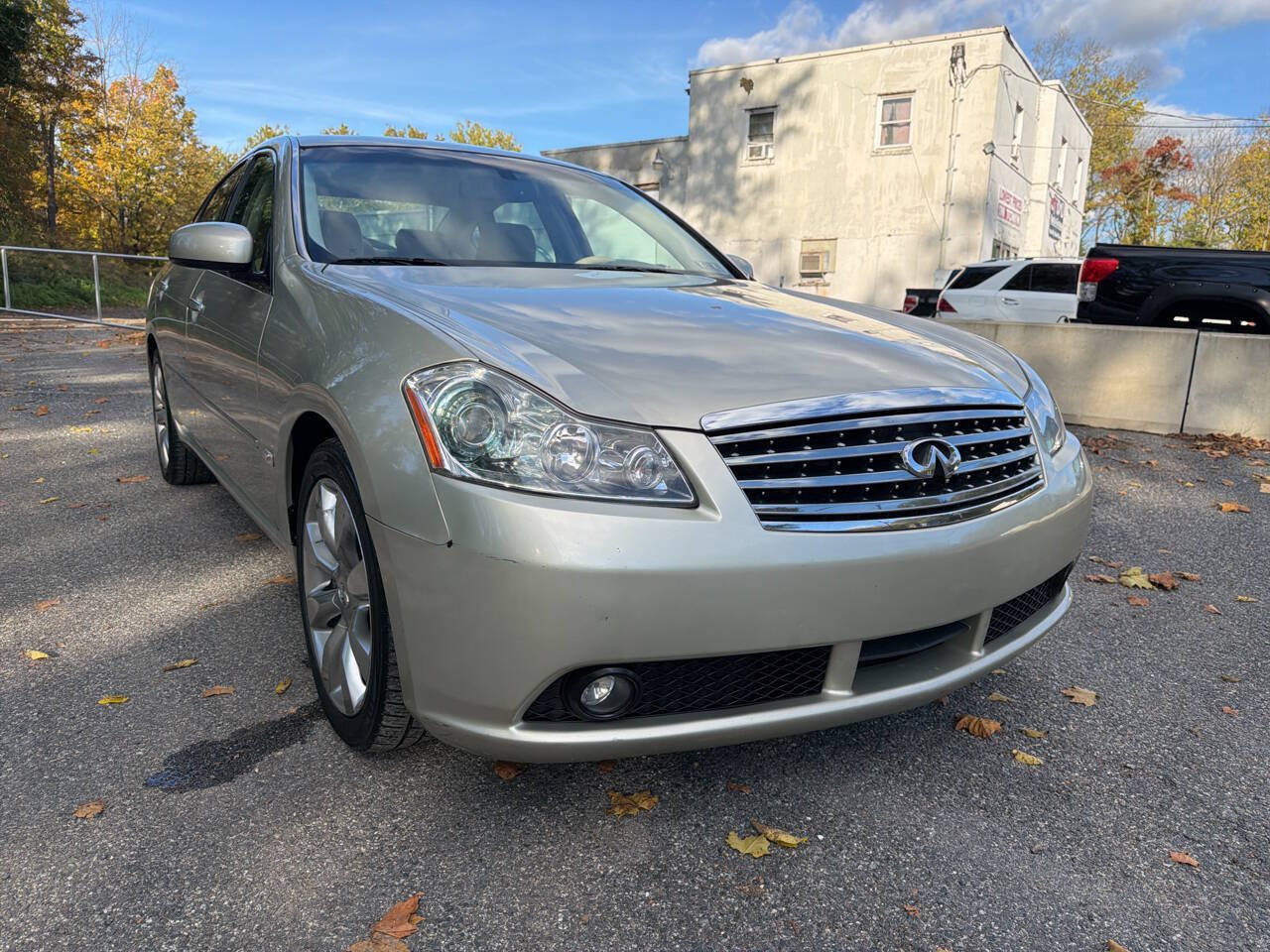 Used 2007 INFINITI M35 w/ Technology Pkg RWD image 7