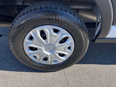 Used 2023 Ford Transit 350 XLT image 23