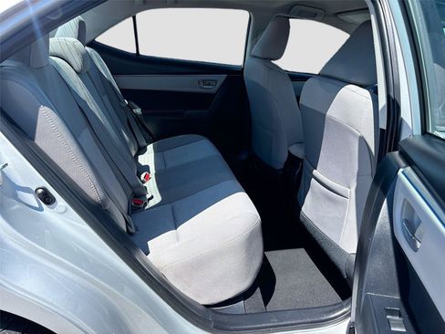 Used 2014 Toyota Corolla LE FWD image 24