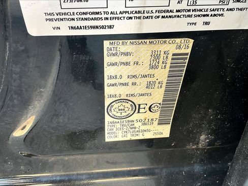 Used 2017 Nissan Titan PRO-4X image 19