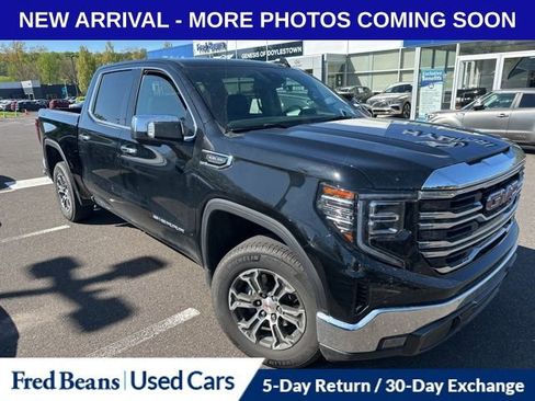 Used 2026 GMC Sierra 1500 SLT AWD/4WD image 13