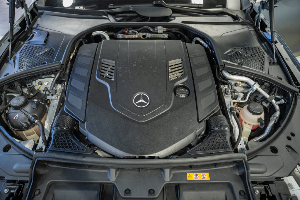 Used 2024 Mercedes-Benz S 580 4MATIC Sedan image 13