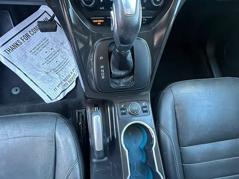 Used 2016 Ford Escape Titanium w/ Equipment Group 301A AWD/4WD image 27