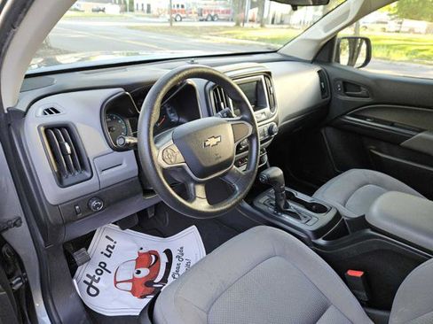Used 2019 Chevrolet Colorado W/T w/ WT Convenience Package image 10
