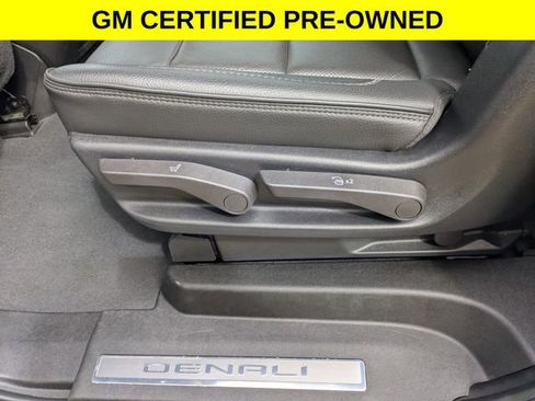 Certified 2023 GMC Yukon XL Denali image 29