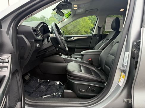 Used 2022 Ford Escape SEL image 13