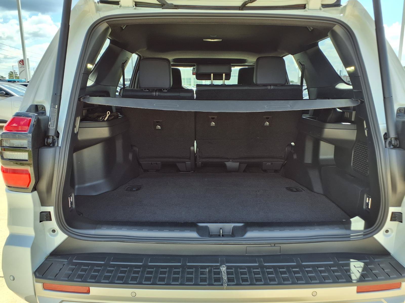 Certified 2026 Toyota 4Runner Limited AWD/4WD image 8