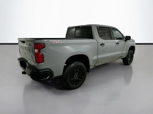 Used 2024 Chevrolet Silverado 1500 LT Trail Boss w/ LT Trail Boss Premium Package AWD/4WD image 7