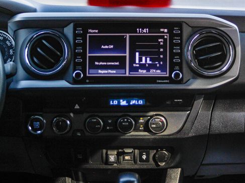 Used 2023 Toyota Tacoma TRD Off-Road image 13