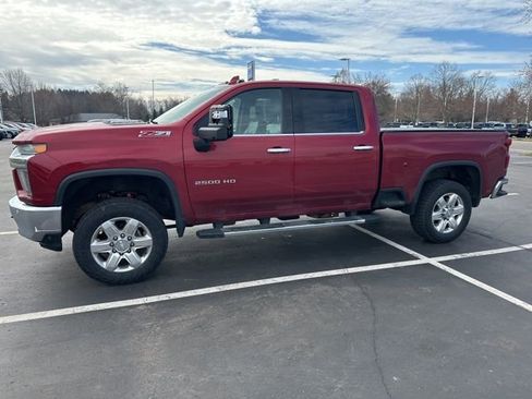 Used 2020 Chevrolet Silverado 2500 LTZ w/ LTZ Plus Package image 2