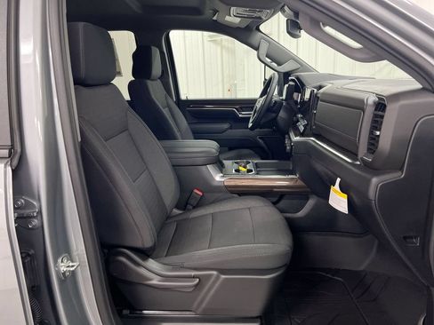 New 2026 Chevrolet Silverado 3500 LT w/ Convenience Package AWD/4WD image 16
