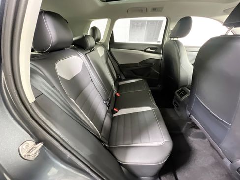 Used 2023 Volkswagen Taos SEL image 27