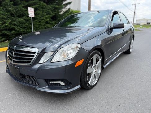 Used 2011 Mercedes-Benz E 350 4MATIC Sedan image 6