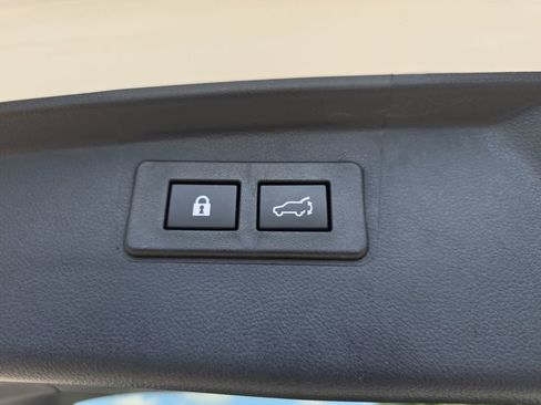 Certified 2025 Subaru Outback Onyx Edition image 33