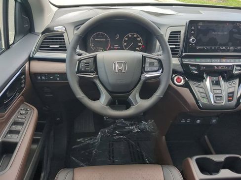New 2026 Honda Odyssey Elite image 14