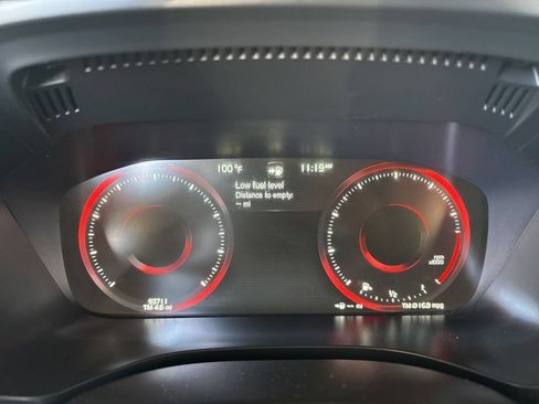 Used 2018 Volvo XC60 T6 R-Design w/ Convenience Package AWD/4WD image 11