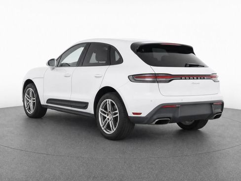 Used 2022 Porsche Macan AWD/4WD image 33