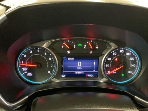 Used 2020 Chevrolet Equinox LT w/ Driver Convenience Package FWD image 23
