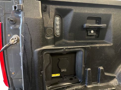 Certified 2021 Ford F150 XLT w/ Equipment Group 302A High image 32