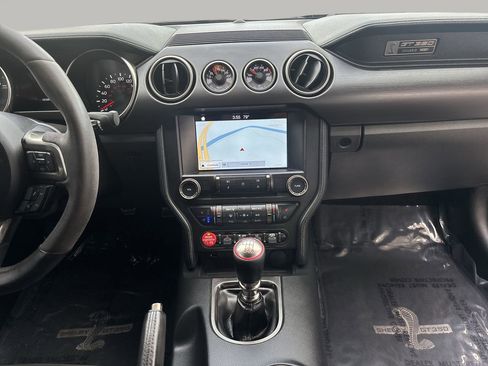 Used 2017 Ford Mustang Shelby GT350 image 14