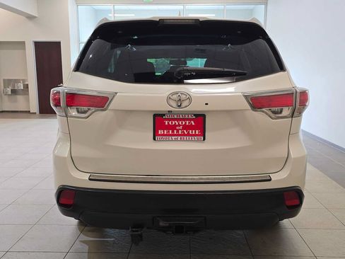 Used 2015 Toyota Highlander XLE AWD/4WD image 5