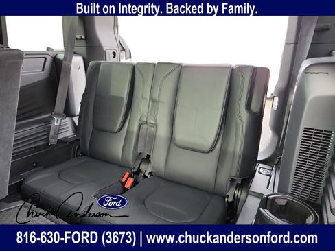 Used 2021 Land Rover Defender 110 X-Dynamic HSE image 23