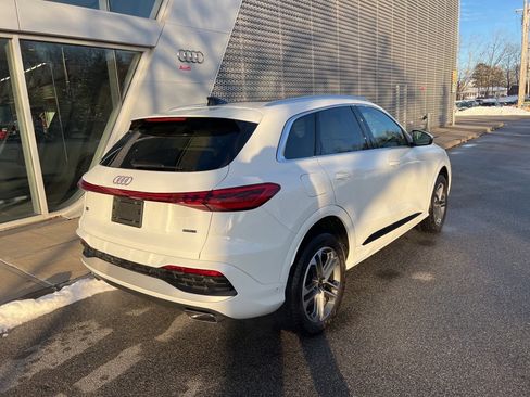 Used 2025 Audi Q5 Premium Plus image 16