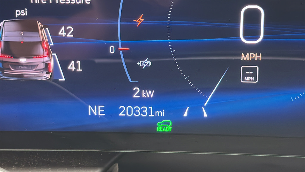 Used 2024 Cadillac Lyriq Tech AWD/4WD image 16