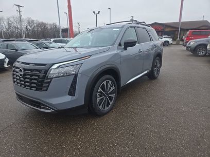 New 2026 Nissan Pathfinder Platinum