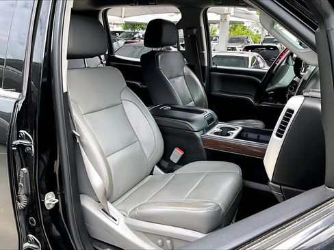 Used 2015 GMC Sierra 3500 SLT w/ Duramax Plus Package AWD/4WD image 8