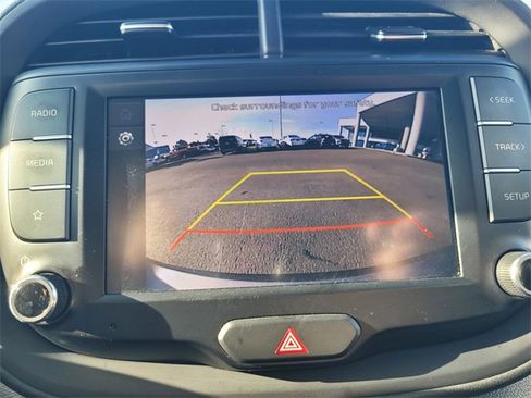 Used 2023 Kia Soul LX w/ Option Group 015 image 21