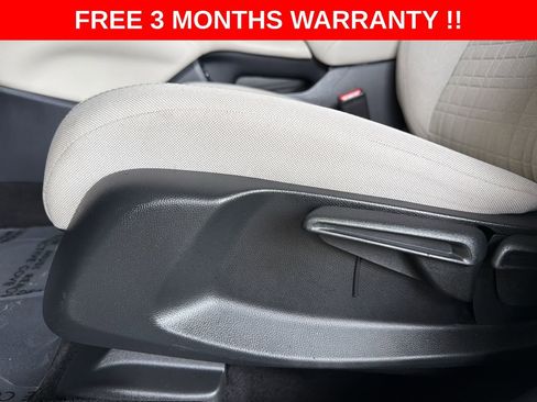 Used 2025 Honda HR-V LX image 13