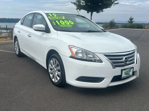 Used 2015 Nissan Sentra SV image 3