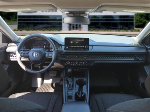 Used 2024 Honda Accord EX image 32