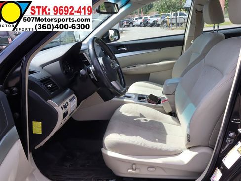 Used 2011 Subaru Legacy 2.5i Premium AWD/4WD image 13