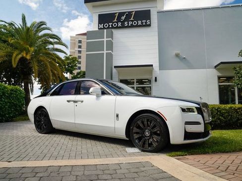 Used 2022 Rolls-Royce Ghost image 96